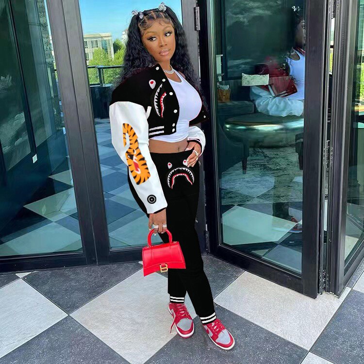 Shark Tiger Sleeve Set