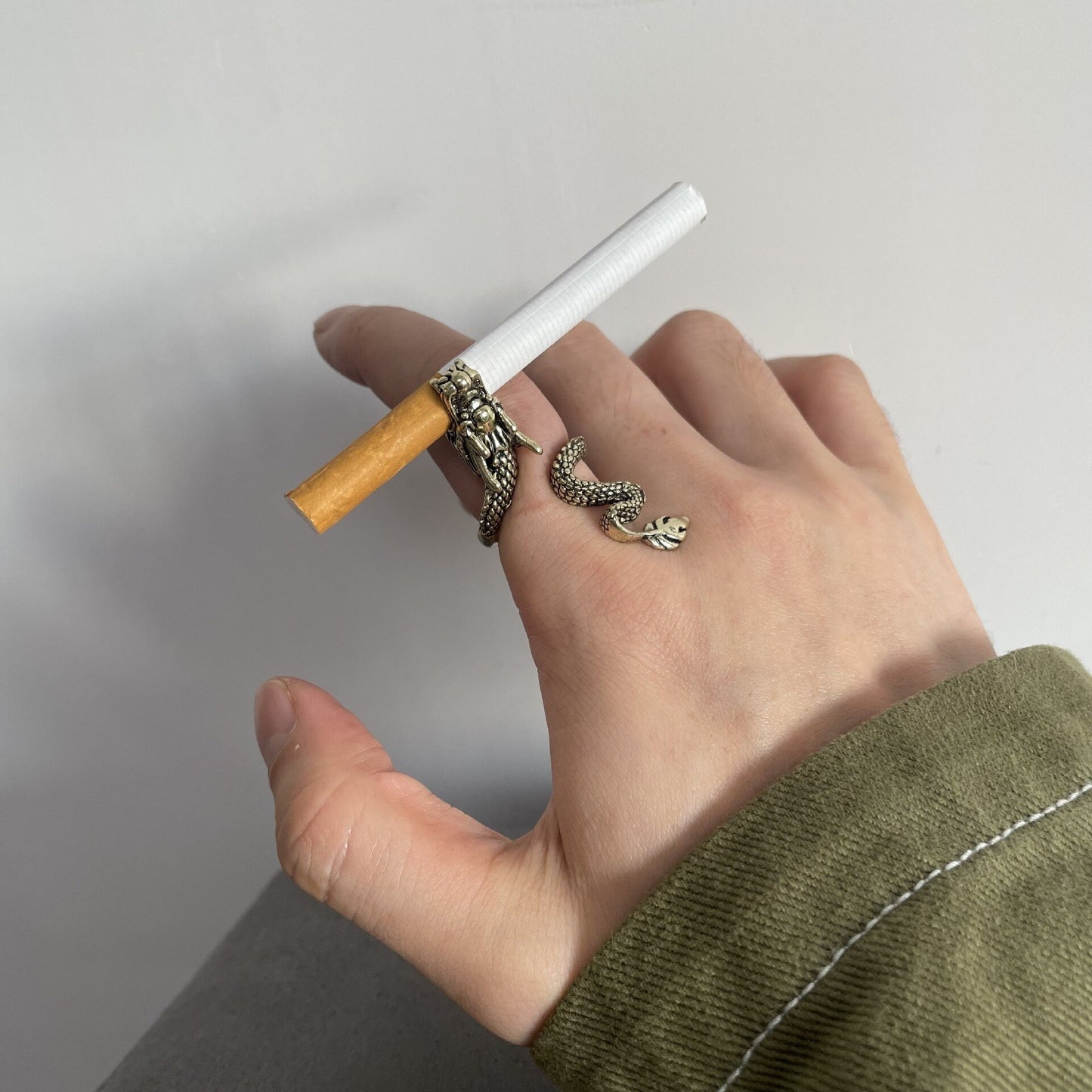 Dragon Blunt Holder Ring